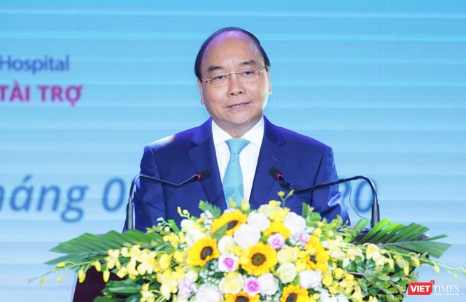 Thủ tướng Nguyễn Xuân Phúc đánh giá cao cống hiến của các thầy thuốc, trong đó có Trường Đại học Y Hà Nội