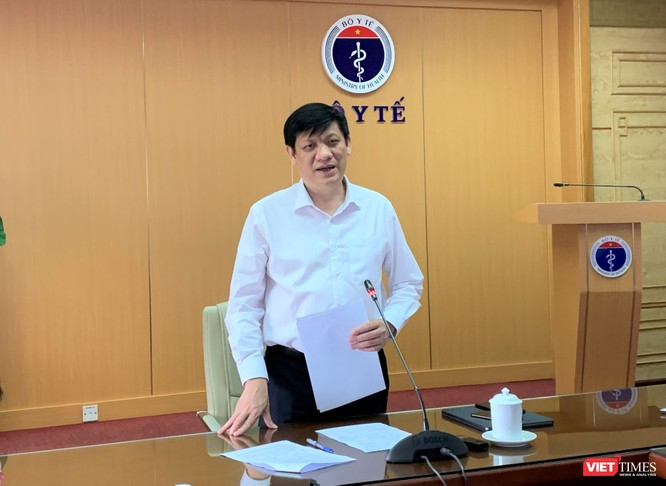 Bộ trưởng Bộ Y tế Nguyễn Thanh Long phát biểu chỉ đạo 