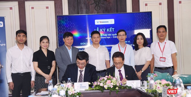 Lễ ký kết hợp tác nghiên cứu khoa học giữa Trường Đại học Y Hà Nội với Viện nghiên cứu Dữ liệu lớn, VinBigdata