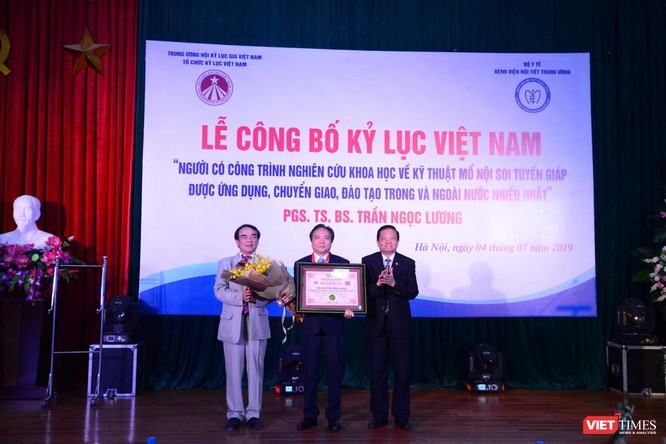 Kỷ lục gia Trần Ngọc Lương nhận danh hiệu Anh hùng Lao động ảnh 3