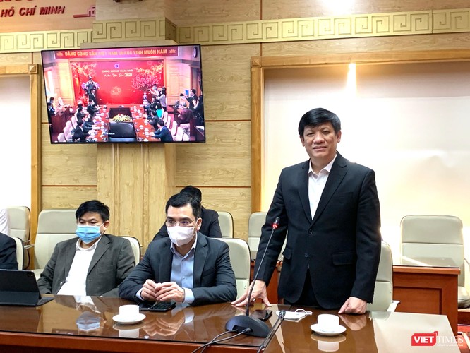 Bộ trưởng Nguyễn Thanh Long tiếp nhận 21 tỉ đồng hỗ trợ mua vaccine phòng dịch COVID-19 ảnh 1