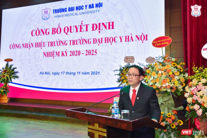GS.TS. Nguyễn Hữu Tú trở thành tân Hiệu trưởng Trường Đại học Y Hà Nội ảnh 2