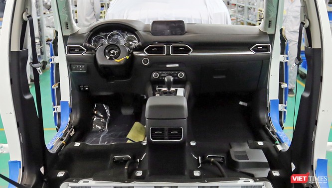 Cận cảnh Thaco "lột xác" Mazda CX-5 thế hệ mới ảnh 15