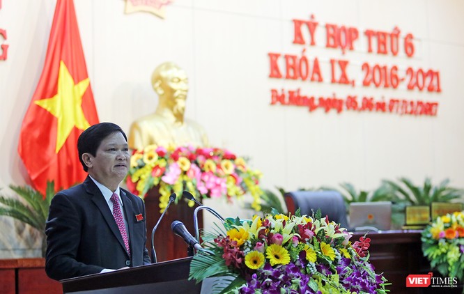 Ông Nguyễn Nho Trung, Phó chủ ticjh HĐND TP Đà Nẵng khóa IX phát biểu khai mạc Kỳ họp