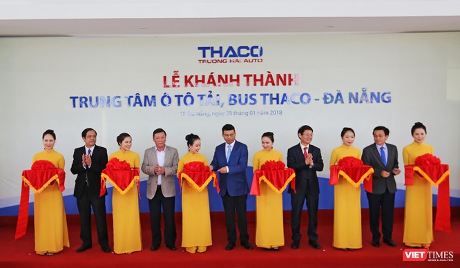Sáng 28/1, Công ty CP ô tô Trường Hải (Thaco) đã chính thức đưa Trung tâm ô tô tải, bus Thaco đầu tiên của cả nước tại Đà Nẵng vào hoạt động.