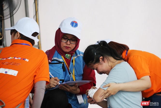 Các nước ASEAN diễn tập quốc tế ứng phó về y tế trong thảm họa ảnh 8