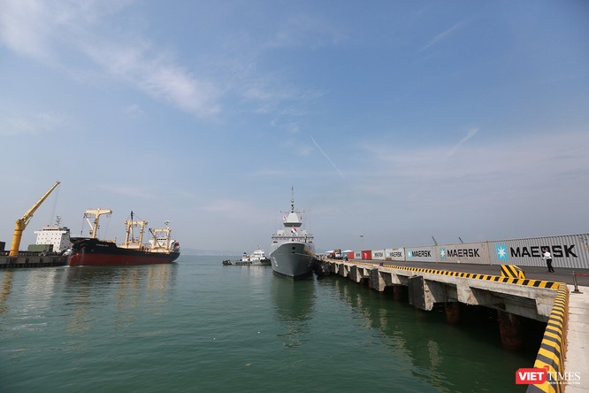 Tàu khu trục RSS INTREPID-Hải quân Singapore đã đến Đà Nẵng ảnh 1