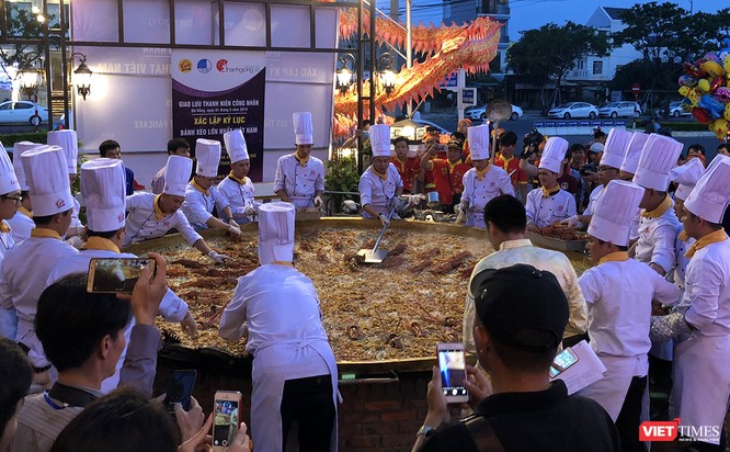 Đà Nẵng xác lập kỷ lục Bánh Xèo lớn nhất Việt Nam ảnh 1