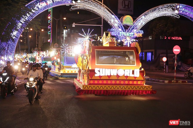 Đà Nẵng sôi động với Lễ hội Carnaval đường phố 2018 ảnh 1