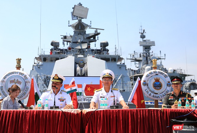 Đội tàu Hải quân Ấn Độ và gần 1.000 binh sĩ cập cảng Đà Nẵng ảnh 8