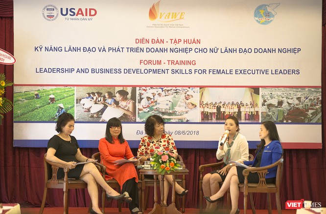 Hơn 100 nữ lãnh đạo doanh nghiệp miền Trung dự diễn đàn phát triển kỹ năng quản trị ảnh 1