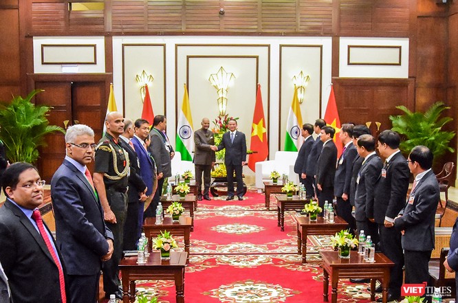 Tổng thống Ấn Độ đến Đà Nẵng, thăm Bảo tàng điêu khắc Chăm ảnh 1
