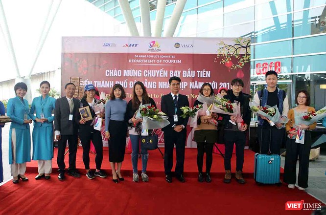 Hơn 2.000 khách quốc tế “xông đất” Đà Nẵng trong ngày đầu năm 2019 ảnh 2