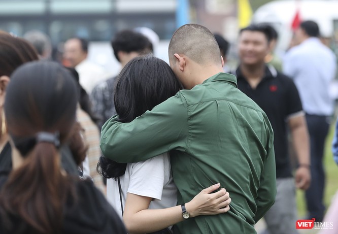 Chùm ảnh: Những khoảnh khắc xúc động trong Lễ giao nhận quân Đà Nẵng 2019 ảnh 12