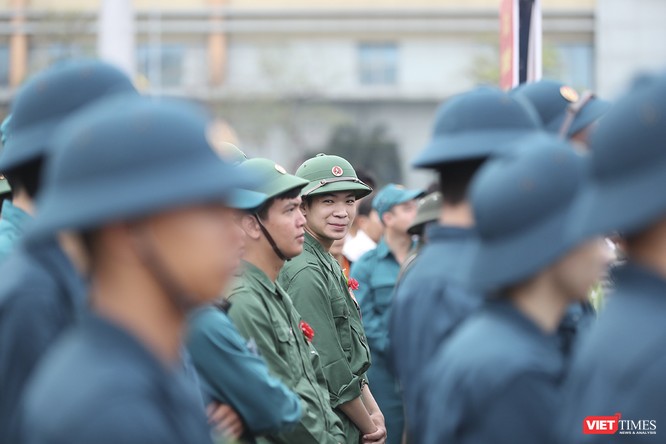 Chùm ảnh: Những khoảnh khắc xúc động trong Lễ giao nhận quân Đà Nẵng 2019 ảnh 17