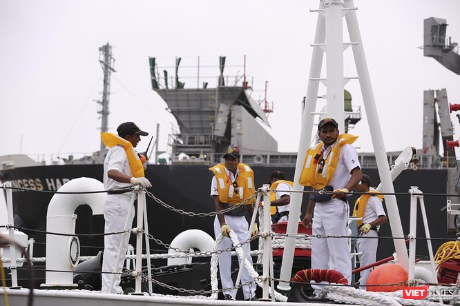 Tàu cảnh sát biển Ấn Độ chính thức đến thăm Đà Nẵng trong 4 ngày ảnh 16