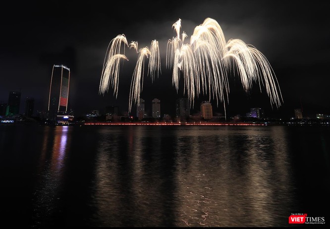 DIFF 2019: “Nàng trinh nữ” Phần Lan xinh đẹp và màn “tỏ tình” bất thành của “những chiến binh thành Rome“ ảnh 16