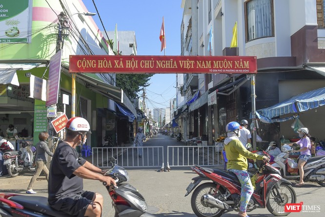 Đà Nẵng: Chợ An Hải Đông đã được dỡ rào chắn phong tỏa ảnh 3