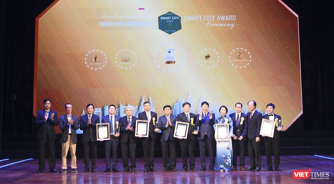 VINASA trao tặng giải thưởng thành phố thông minh cho Đà Nẵng ảnh 1
