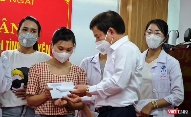 Thêm đoàn y bác sĩ Quảng Ngãi vào hỗ trợ TP HCM chống dịch COVID-19 ảnh 1