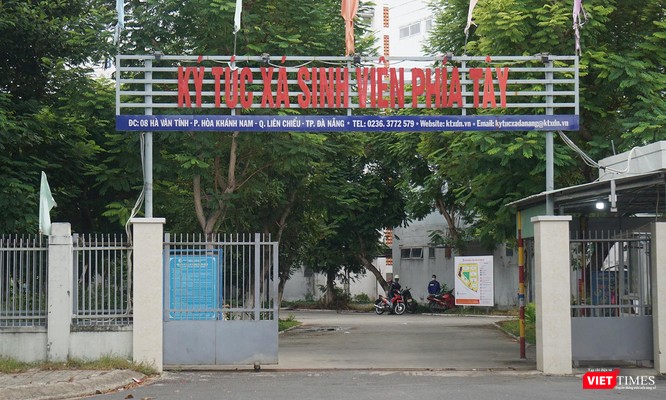 Ảnh: Quân đội khẩn trương dọn dẹp, chuyển ký túc xá thành bệnh viện dã chiến 2.000 giường ở Đà Nẵng ảnh 1