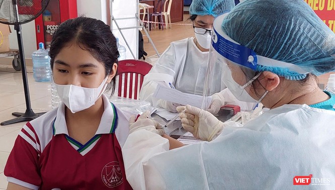 Đà Nẵng: Bắt đầu tiêm 10.300 liều vaccine phòng COVID-19 cho trẻ từ 5-12 tuổi ảnh 4