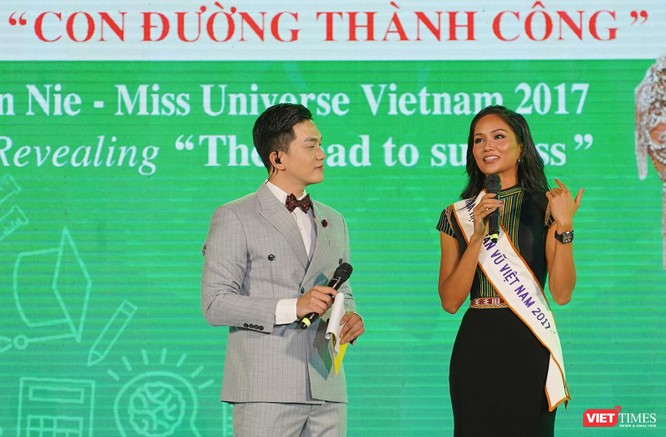 Hoa hậu H’Hen Niê về Đà Nẵng chia sẻ nghị lực vượt khó với sinh viên ảnh 4