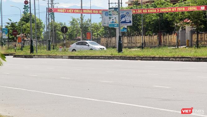 Hoảng sợ nhìn cách chạy xe “không giống ai” ở huyện Lộc Hà (Hà Tĩnh) ảnh 23