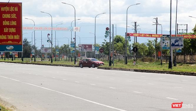 Hoảng sợ nhìn cách chạy xe “không giống ai” ở huyện Lộc Hà (Hà Tĩnh) ảnh 25