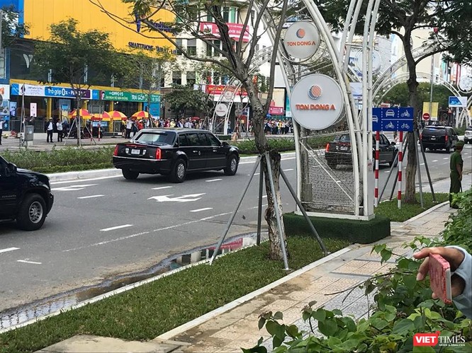 Lễ đón Tổng thống Mỹ Donald Trump đến Đà Nẵng dự Tuần lễ cấp cao APEC ảnh 26