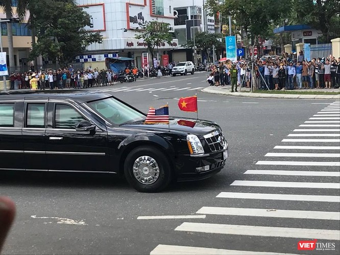 Lễ đón Tổng thống Mỹ Donald Trump đến Đà Nẵng dự Tuần lễ cấp cao APEC ảnh 28