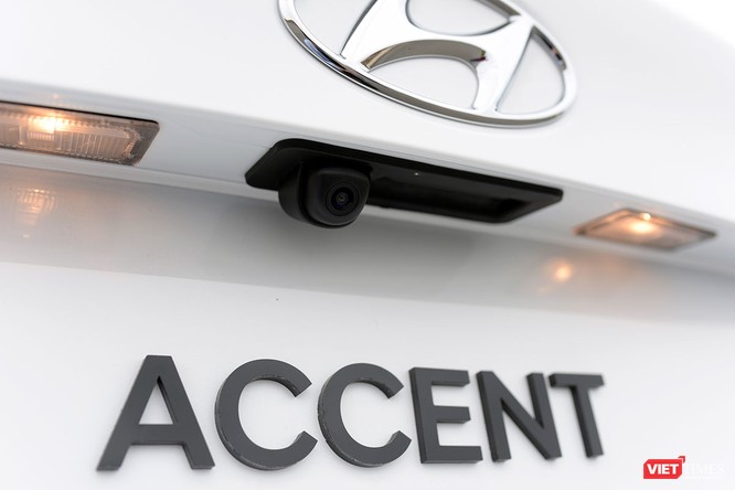 Tham vọng giành ngôi vương phân khúc B, Hyundai Accent 2018 chỉ có giá từ 425 triệu ảnh 15
