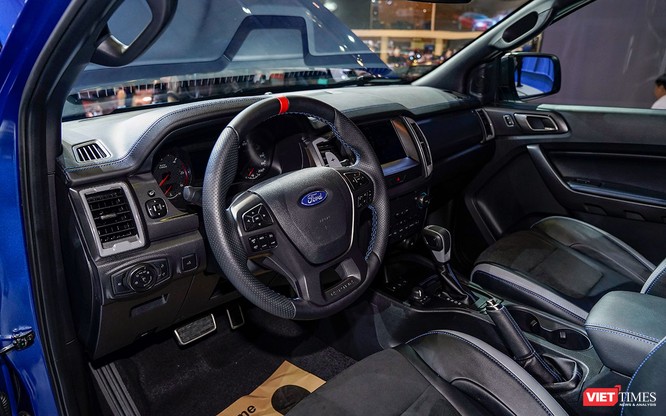 Ford Ranger Raptor có giá 1,198 tỷ đồng, tháng 11/2018 bắt đầu giao xe cho khách ảnh 3