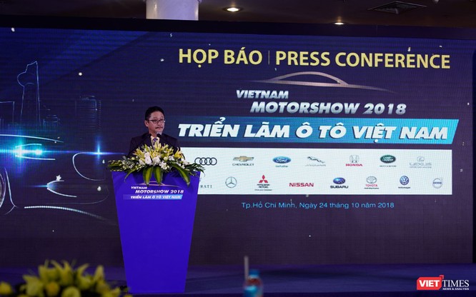Khai màn triển lãm ô tô Việt Nam 2018: Sàn diễn của các mẫu xe nhập khẩu ảnh 2