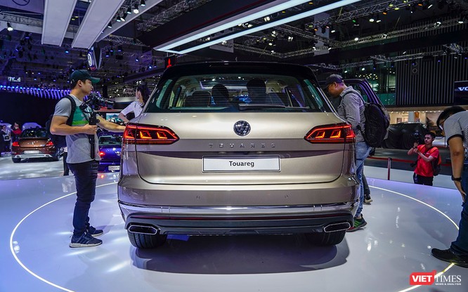 VW Touareg 2019: Sứ mệnh rũ bỏ mác “xe bình dân“ ảnh 2