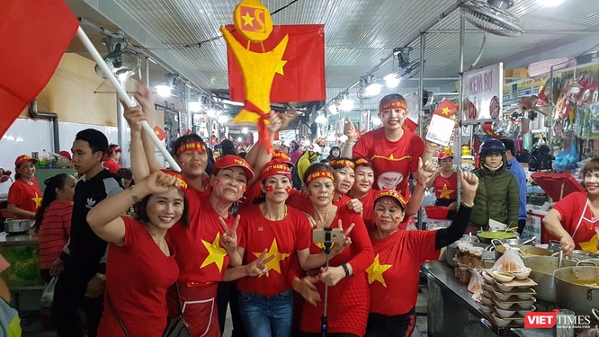 Không khí trận bóng lịch sử của U23 Việt Nam: Chút tiếc nuối phút cuối ảnh 10