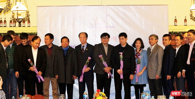 Chủ tịch LienVietPostBank giữ chức Phó Chủ tịch Hội Truyền thông số Việt Nam ảnh 11
