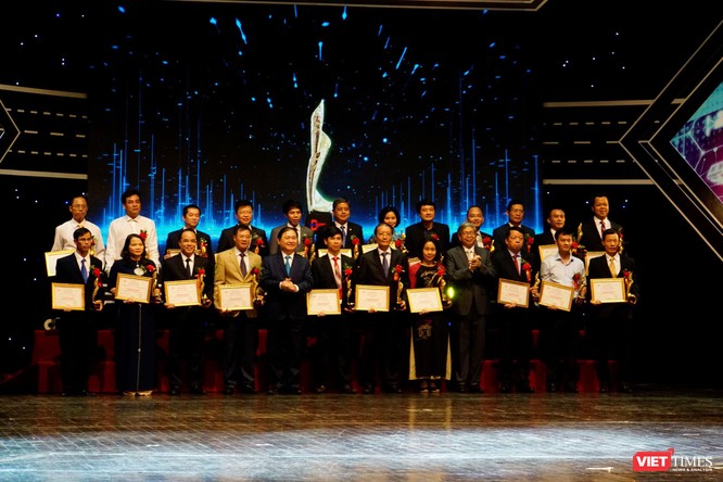 Giải thưởng Chuyển đổi số Việt Nam cổ vũ ứng dụng công nghệ để chuyển đổi số mạnh mẽ ảnh 27