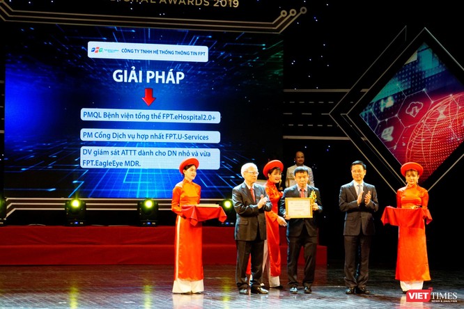 Giải thưởng Chuyển đổi số Việt Nam cổ vũ ứng dụng công nghệ để chuyển đổi số mạnh mẽ ảnh 29