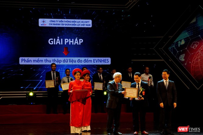 Giải thưởng Chuyển đổi số Việt Nam cổ vũ ứng dụng công nghệ để chuyển đổi số mạnh mẽ ảnh 34