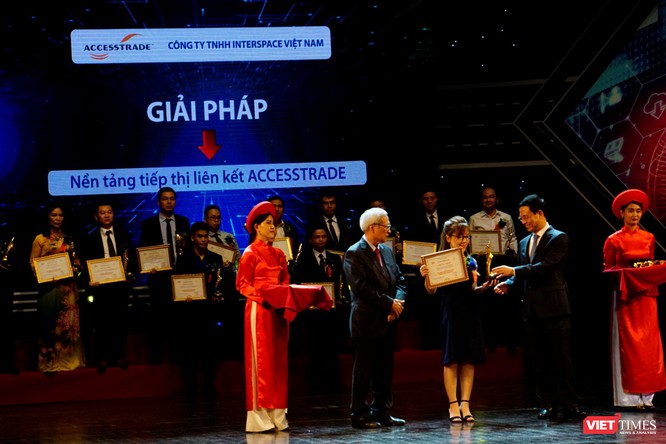 Giải thưởng Chuyển đổi số Việt Nam cổ vũ ứng dụng công nghệ để chuyển đổi số mạnh mẽ ảnh 40