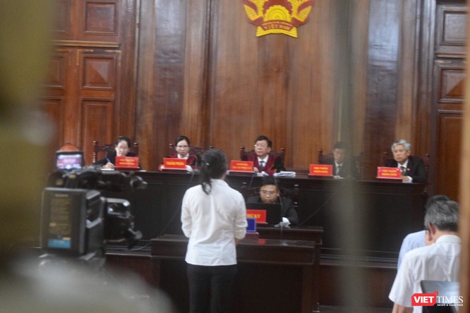 Bị cáo Phan Cẩm Loan bị đề nghị mức phạt tù 6-7 năm