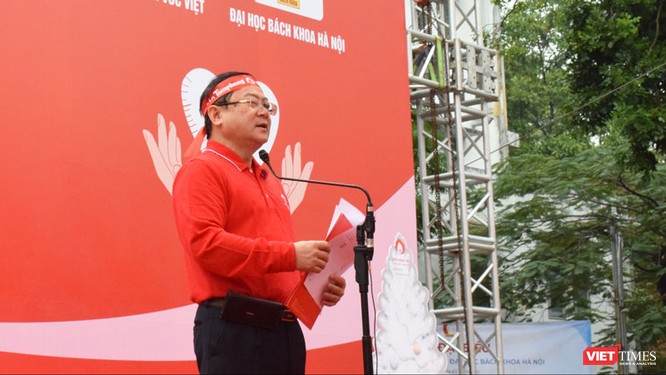 Phó Thủ tướng Thường trực Chính phủ Trương Hòa Bình dự khai mạc ngày hội Chủ nhật Đỏ nhằm khắc phục tình trạng thiếu máu điều trị ảnh 2