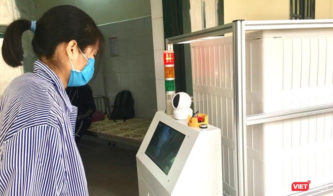Sau robot vận chuyển, robot khử khuẩn “make in Vietnam” sẽ ra đời trong tuần tới ảnh 2