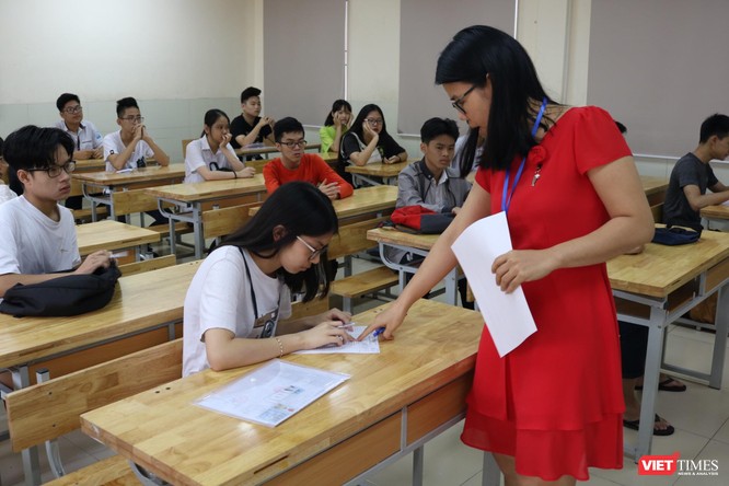 579 thí sinh đăng kí dự thi vào lớp 10 tại điểm thi THCS Dịch Vọng ảnh 3