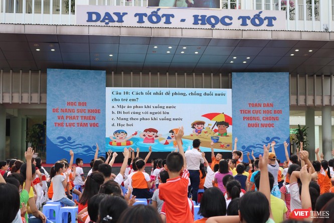 Hà Nội: Tổ chức phổ cập môn bơi cho trẻ phòng chống đuối nước 2019 ảnh 2