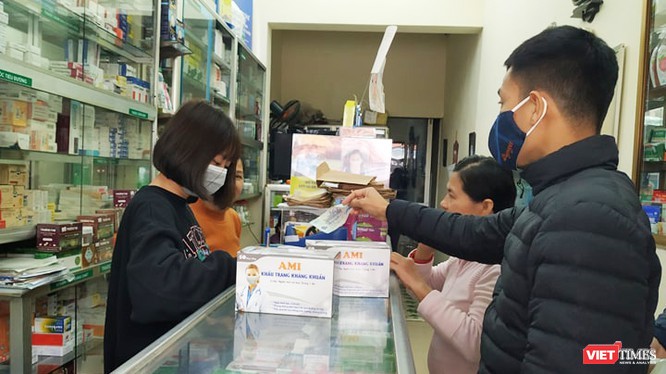 Bộ Y tế: Không để bệnh nhân bị thiếu thuốc điều trị bệnh viêm phổi Vũ Hán do virus Corona mới ảnh 1