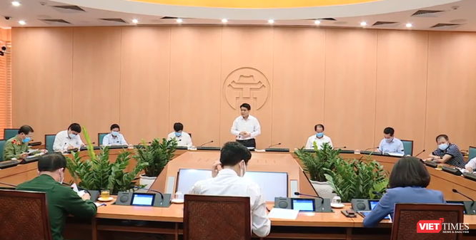 Chủ tịch Hà Nội: Không chờ Bộ Y tế công bố, phải cách ly ngay khi có xét nghiệm dương tính ban đầu với virus Corona ảnh 1