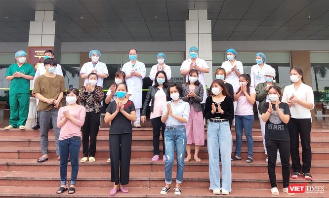 Thêm 21 bệnh nhân nhiễm virus SARS-CoV-2 khỏi bệnh, Việt Nam đã có 198 người ra viện ảnh 1