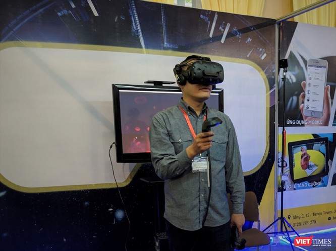 Trải nghiệm VR và AR tại Triển lãm VIBASHOW & VIETCON 2018 ảnh 16